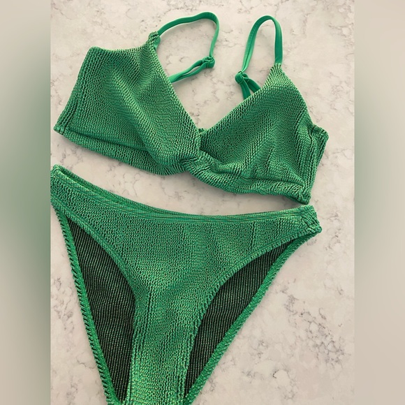 Like New Good American Always Fits Twist Bikini Top and Bottoms Green - Picture 3 of 8